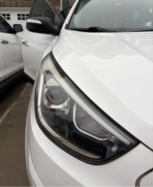 Headlight restoration in Pinellas Park, after restoration
